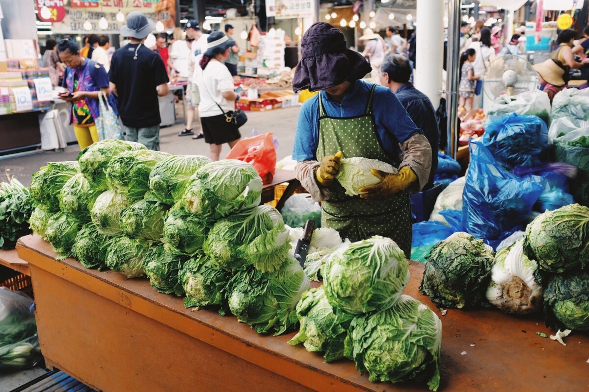 韓國人初探中國菜市場，文化與美食的饕餮之旅