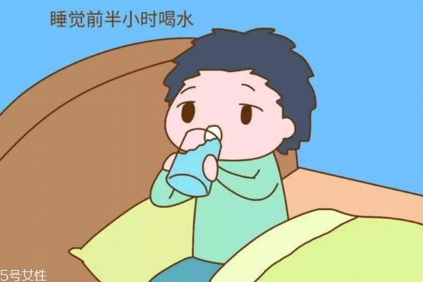 探究睡眠問題，睡眠不足與晚睡哪個(gè)傷害更大？